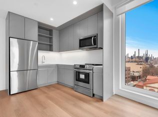 29-17 40th Ave #402, Little Neck, NY