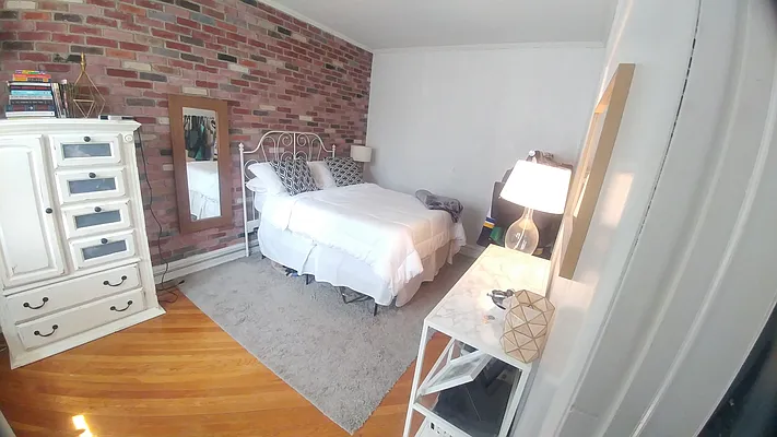 Rented by Downtown Mgt & Realty LLC | media 12