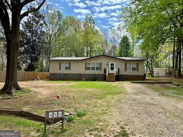 1st image of 488 Lake Cir