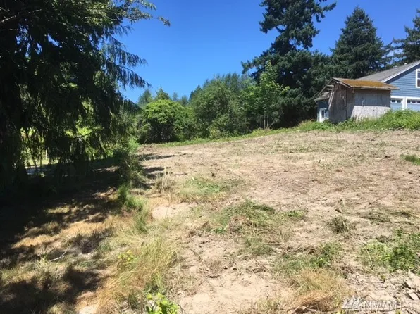 410 15th Ave, Milton, WA 98354