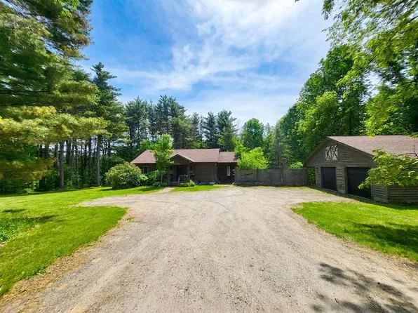 1032 Bonnieview Ter, Wilmington, NY 12997