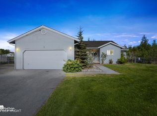 885 N Angus Loop, Palmer, AK 99645