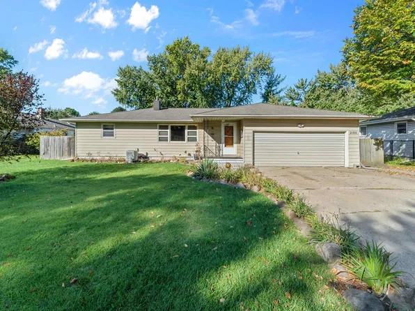 2106 Sunnyside Crescent, Madison, WI 53704