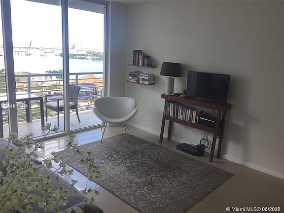 4th image of 201 S Biscayne Blvd #1009