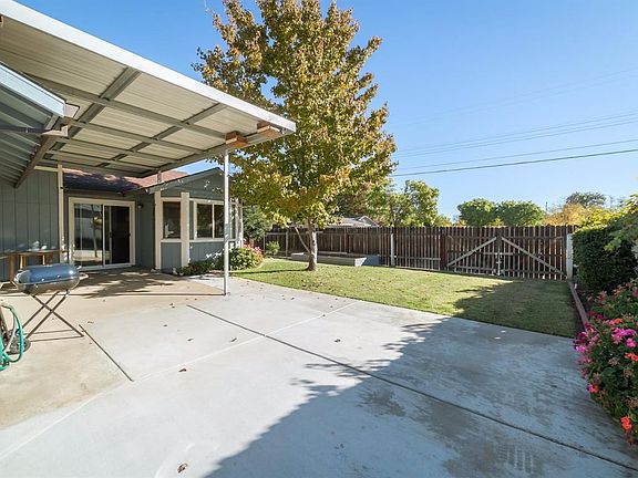 4th image of 648 Coral Sun Ct