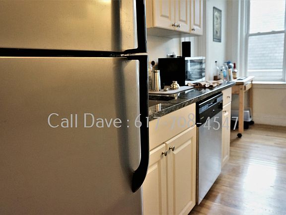 3rd image of 28 Quint Ave #2148