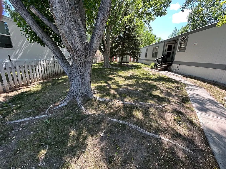 124 Opal Dr — Photo 4