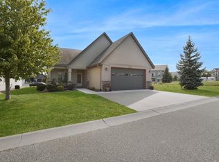 9765 Saint Andrews Dr, Elko New Market, MN 55020