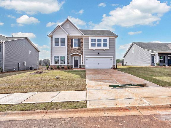 2nd image of 1026 Leoni Dr