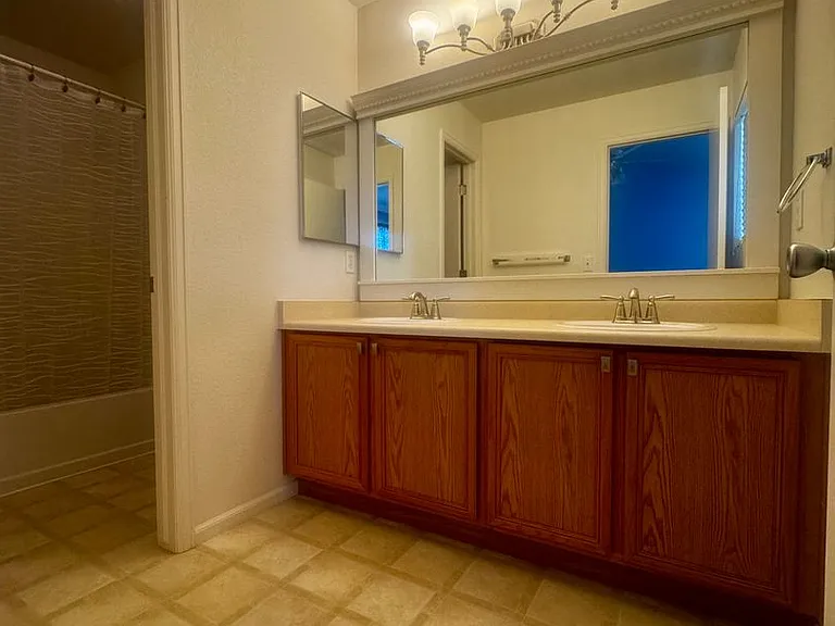 5950 Conductors Point — Photo 20