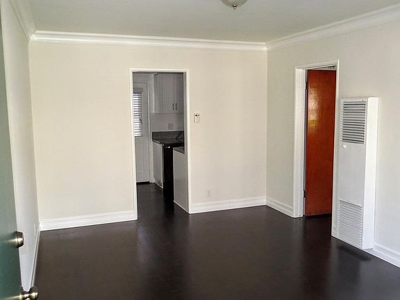 3rd image of 1453 Harvard St APT C