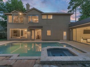 30 Mirror Ridge Dr, Spring, TX 77382