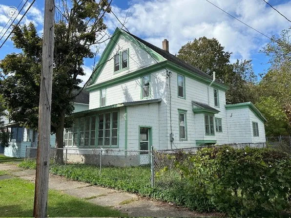 14 Garfield St, Cortland, NY 13045