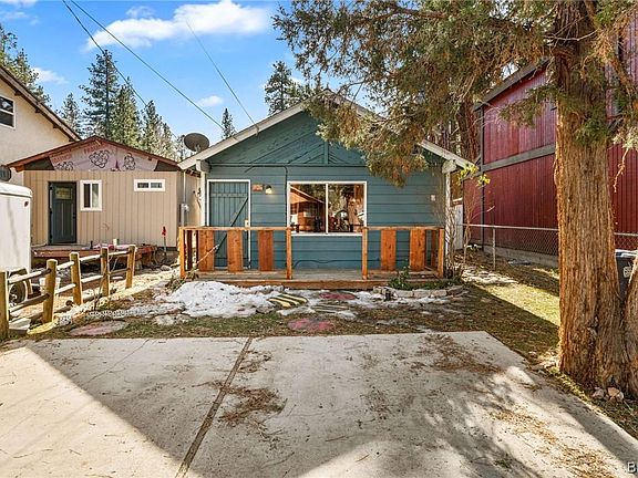 5th image of 906 W Aeroplane Blvd