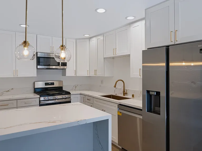 510 Spring Rd #120 — Photo 5