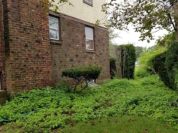 3rd image of 7 Lawson Ave