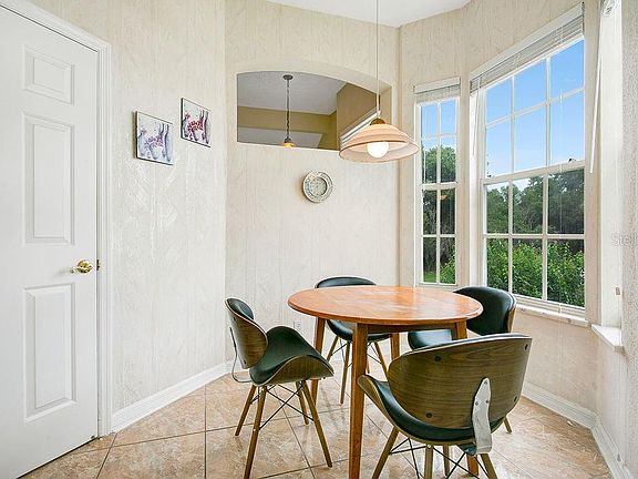 5th image of 7003 Della Dr APT 48