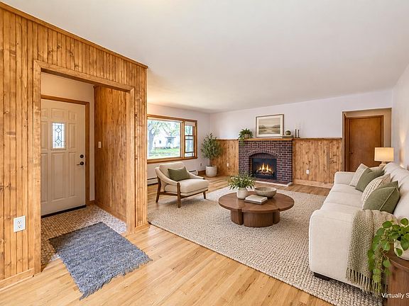 4th image of 716 5th St S