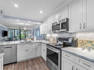 11 Royal Palm Way UNIT 203, Boca Raton, FL 33432