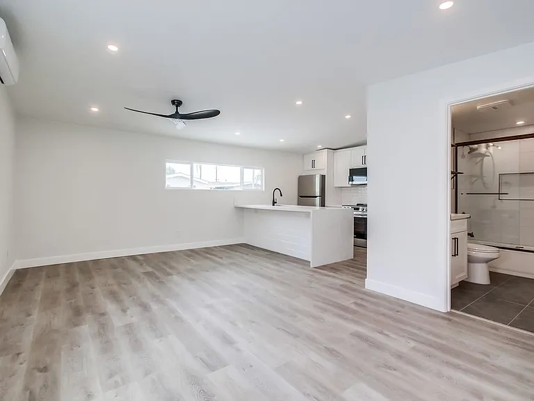 5232 Arlene St — Photo 8