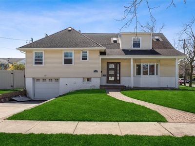 955 East End, Woodmere, NY, 11598