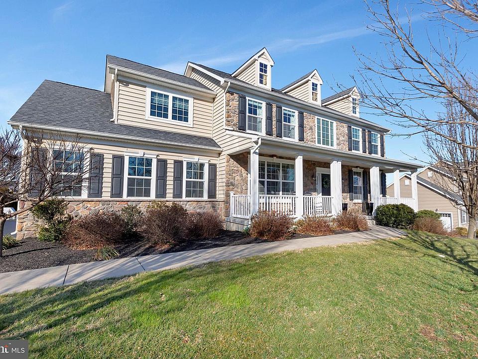 1st image of 203 Stonechase Dr
