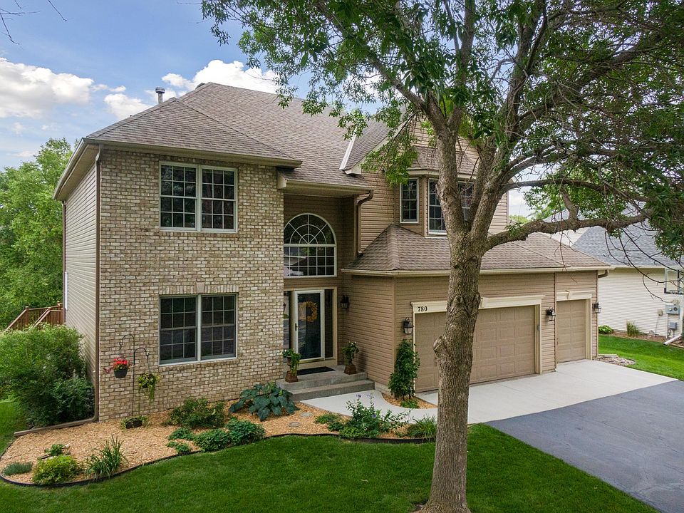 1st image of 780 Lake Susan Hills Dr