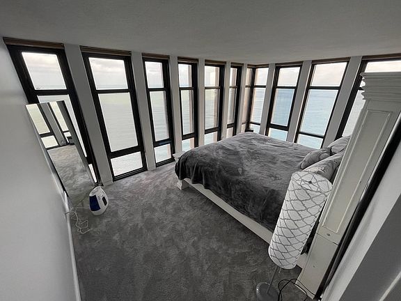 3rd image of 6700 S South Shore Dr APT 16A