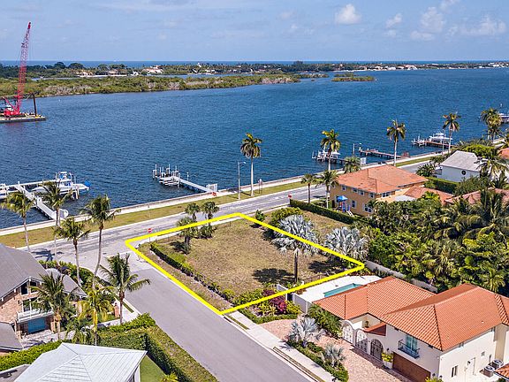 5th image of 102 Flagler Promenade N