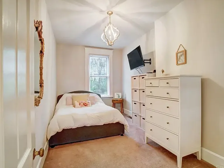 336 Milton St #6 — Photo 21