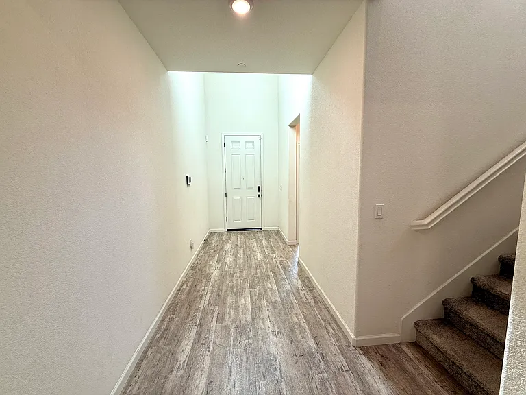 5437 Prewett Ranch Dr — Photo 4
