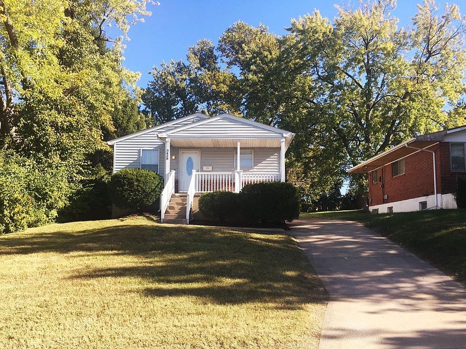 1st image of 3438 Elmhurst Dr