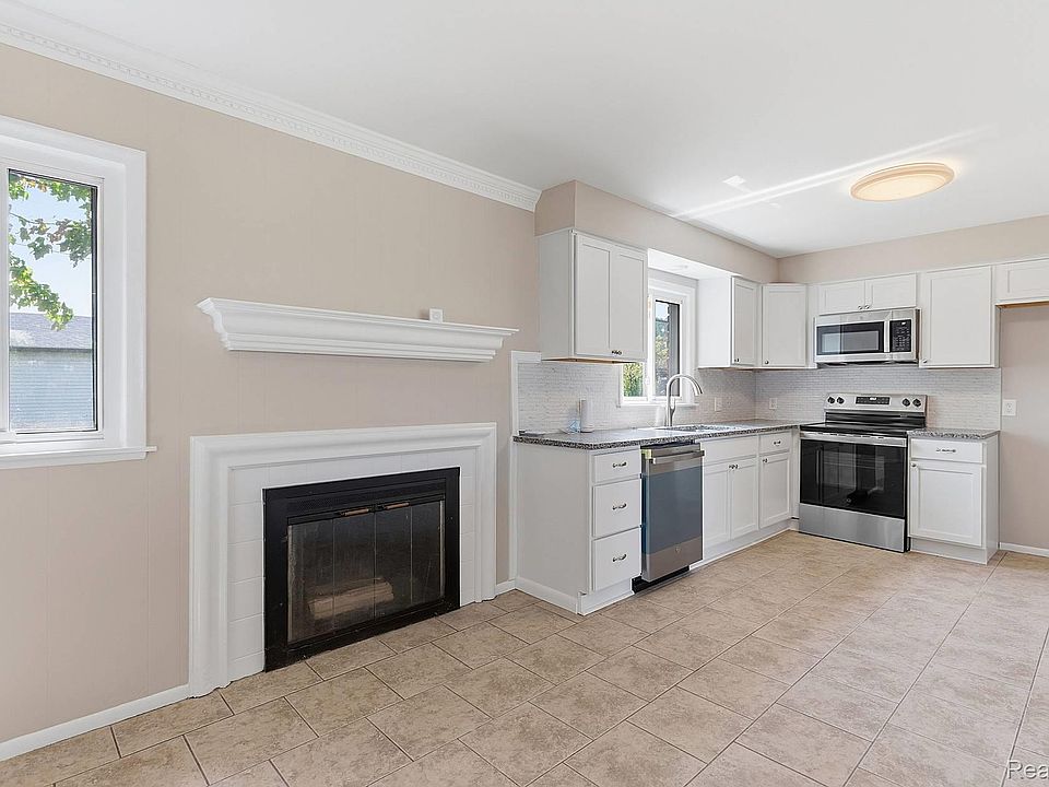 21508 Lanse St, photo 7