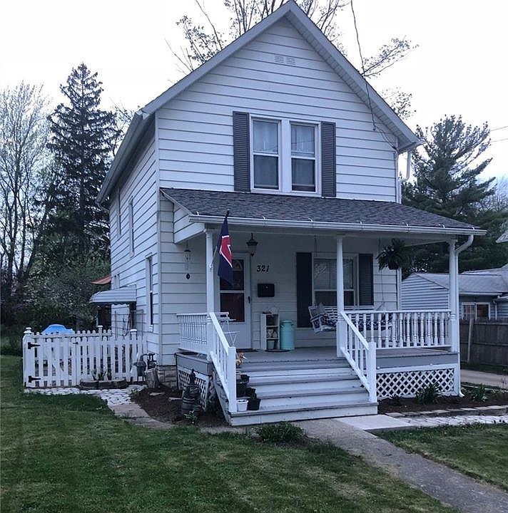 2nd image of 321 N Elmwood Ave