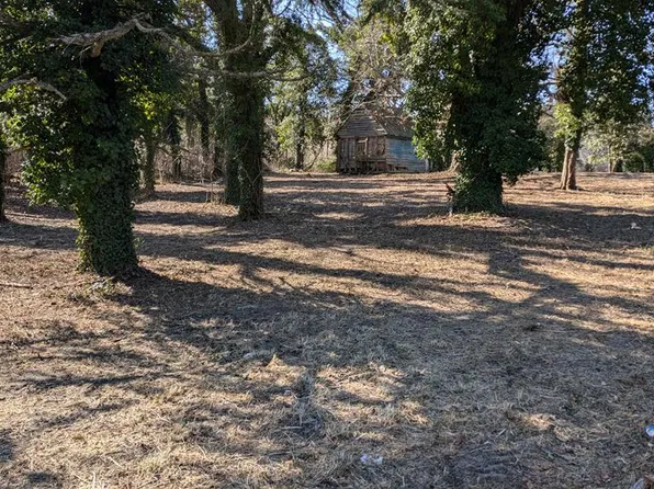 23514 Front St #A75, Accomac, VA 23301