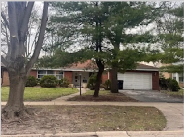 4916 Morse Ave, Skokie, IL 60077
