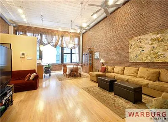 Rented by Warburg | media 7