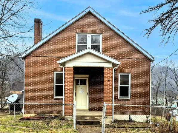 232 Ferrell Ave, Wheeling, WV 26003