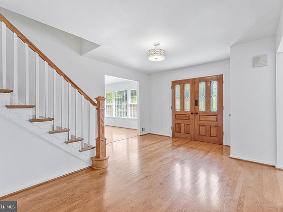 5th image of 7730 Falstaff Rd