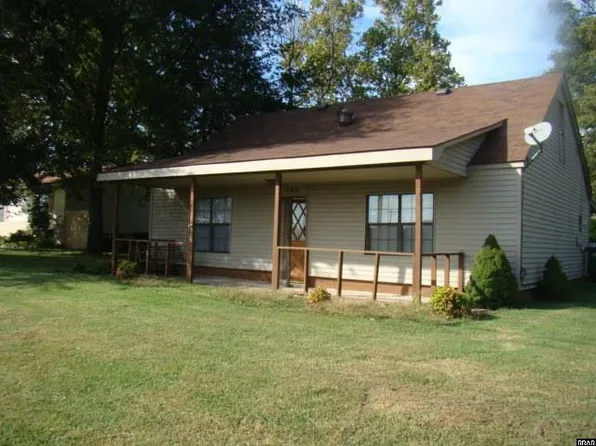 302 E College St, Union City, TN 38261