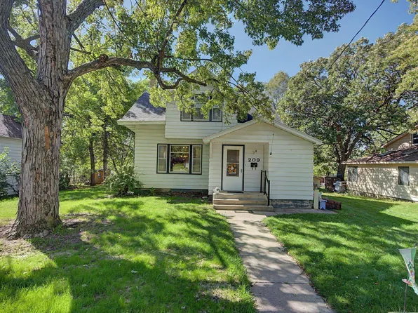 209 4th Ave S, Sauk Rapids, MN 56379