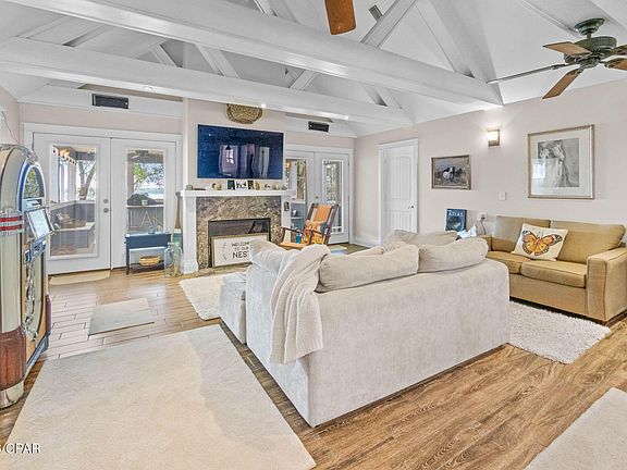 5th image of 3723 Hicks Lake Ln