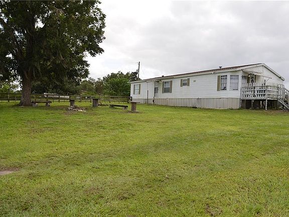 4th image of 11260 SE 33rd Ct