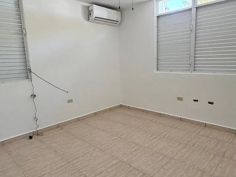 1 Calle Gran Bretana Urb Quintas Del Ky — Photo 10