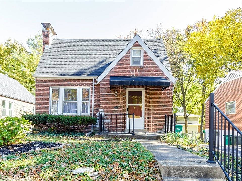 1st image of 10 Saint Charles Pl