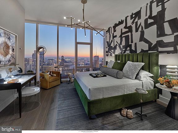 5th image of 301 S Broad #Penthouse 1-4101