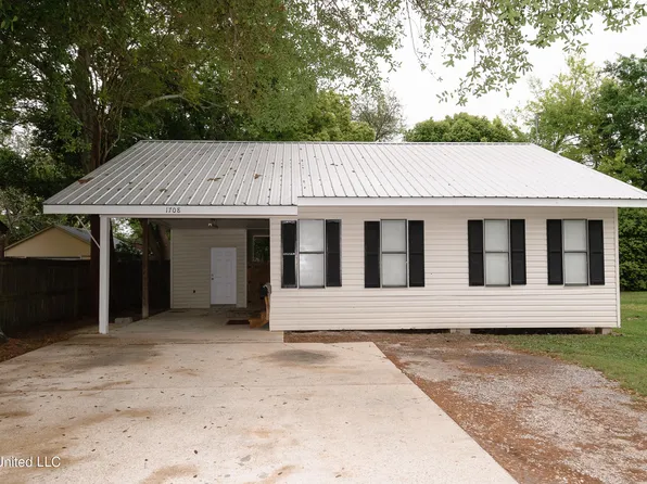1708 Buena Vista St, Pascagoula, MS 39567