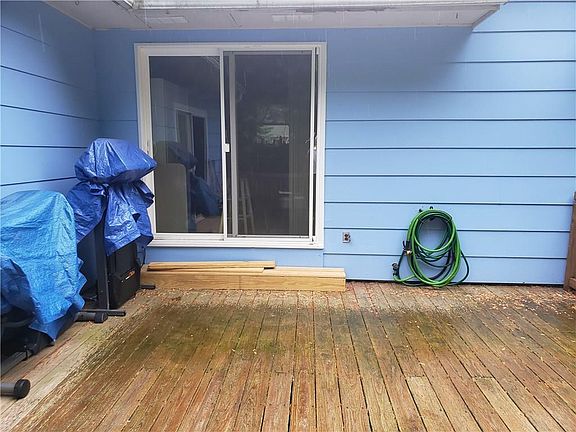 2nd image of 81 Frazier St