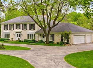 8704 West Bonniwell ROAD, Mequon, WI 53097