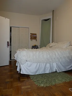 Rented by 5 Boro Realty Corp | media 23